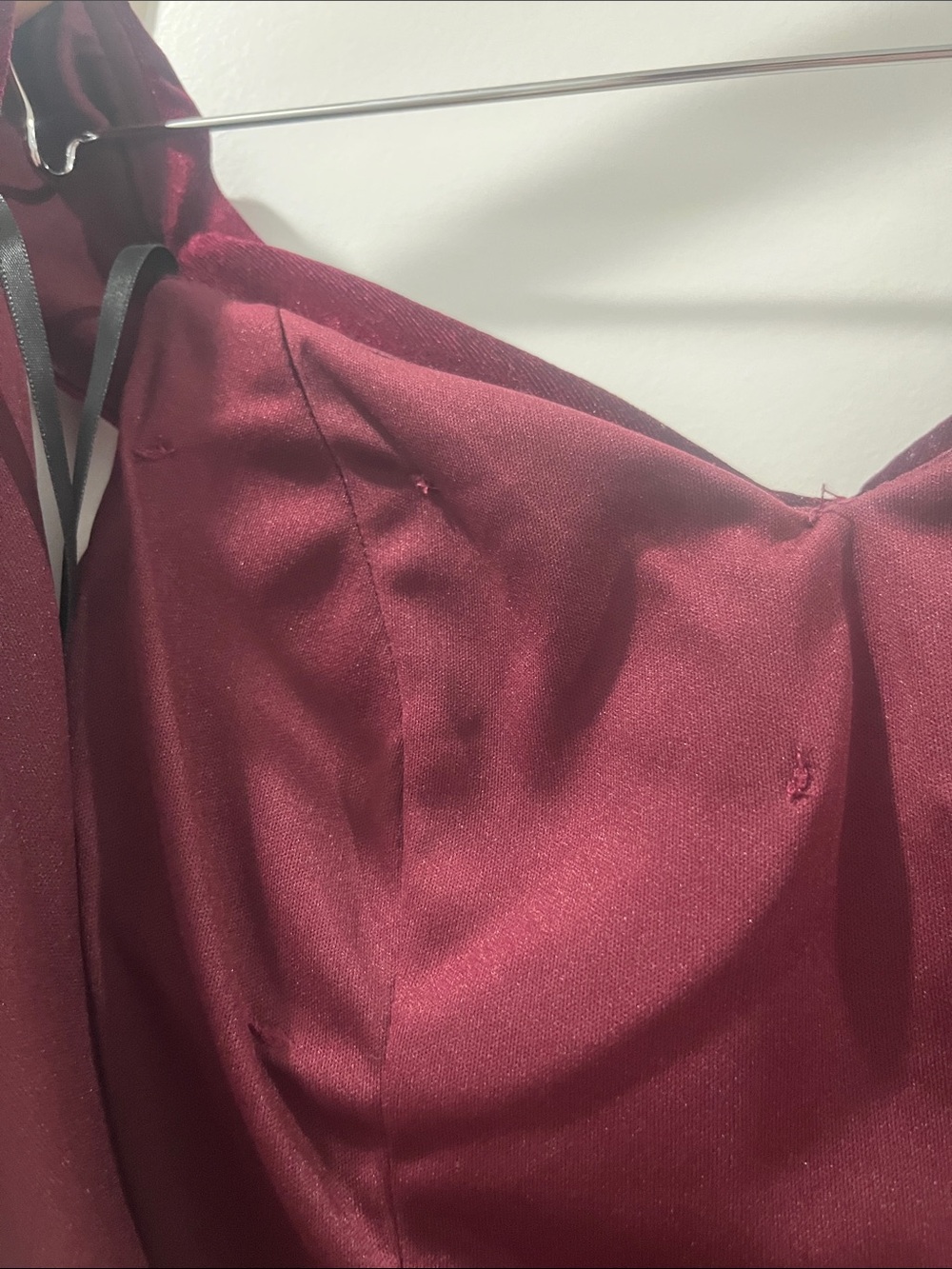 Premier Amour Size 4 Velvet Off the Shoulder Midi Dress Burgundy Worn Once - Picture 10 of 13